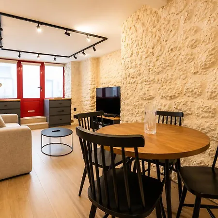 Apartman Charming In Montmartre